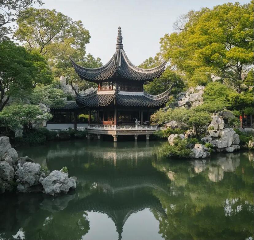 马山区幻柏餐饮有限公司